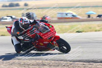 media/Oct-14-2023-TrackXperience (Sat) [[0517685739]]/Level 1/session 5 turn 12/